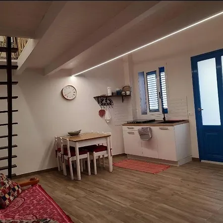 Nonno Pit, Appartement