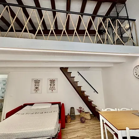 Nonno Pit, Apartmán